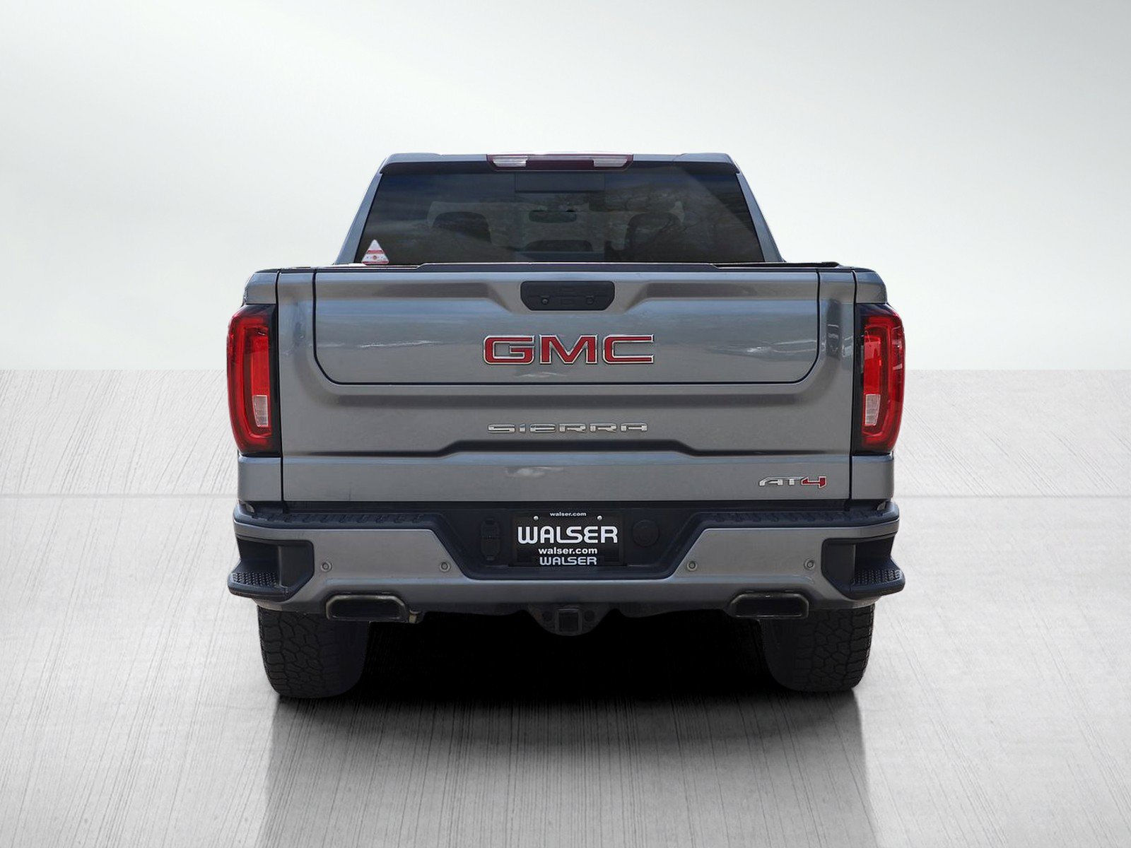 Used 2020 GMC Sierra 1500 AT4 w/ AT4 Premium Package AWD/4WD image 4