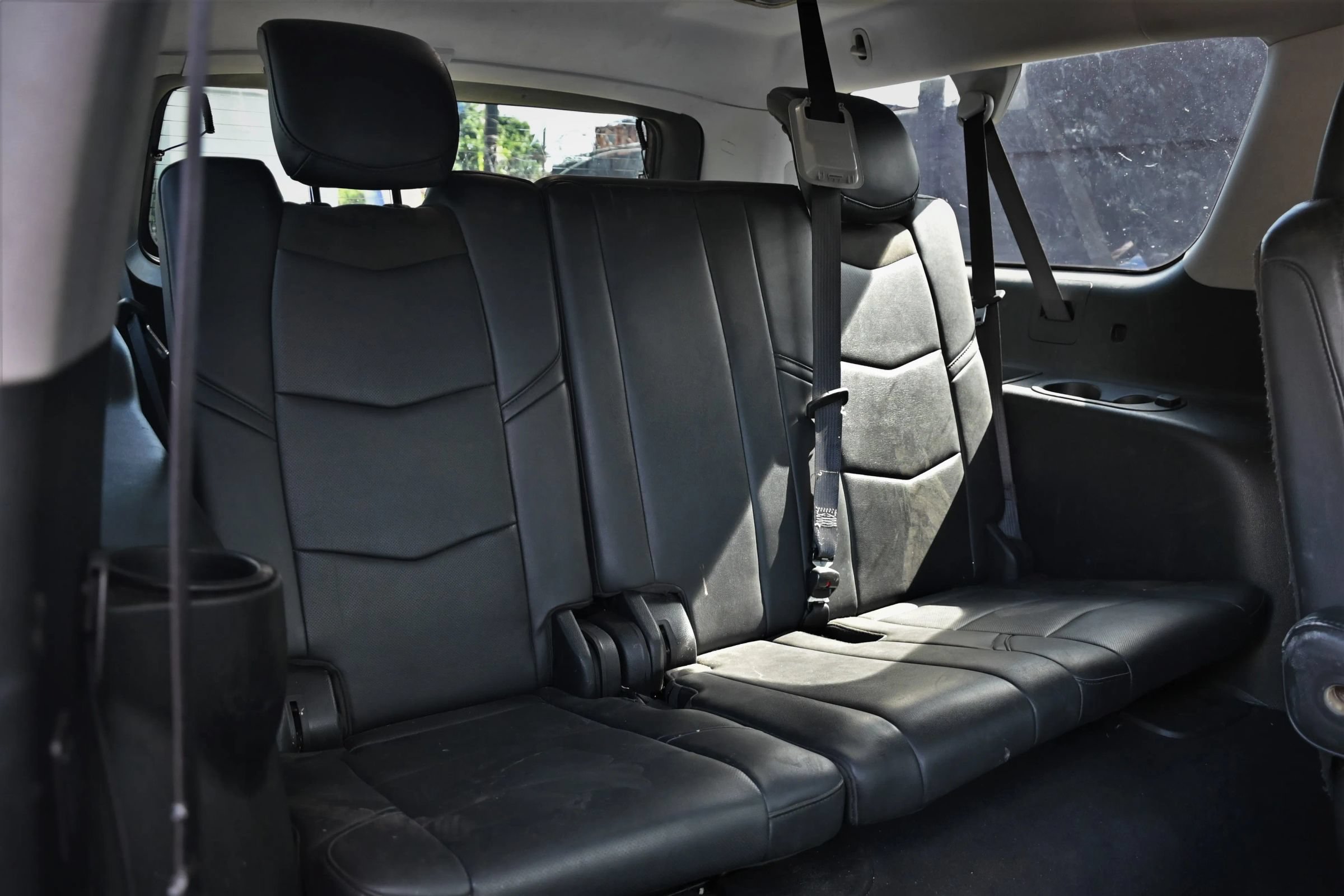 Used 2019 Cadillac Escalade ESV Premium Luxury AWD/4WD image 20