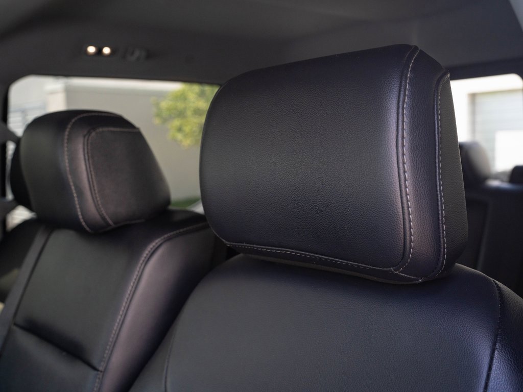 Used 2022 Ford F150 Lariat w/ Trailer Tow Package image 19