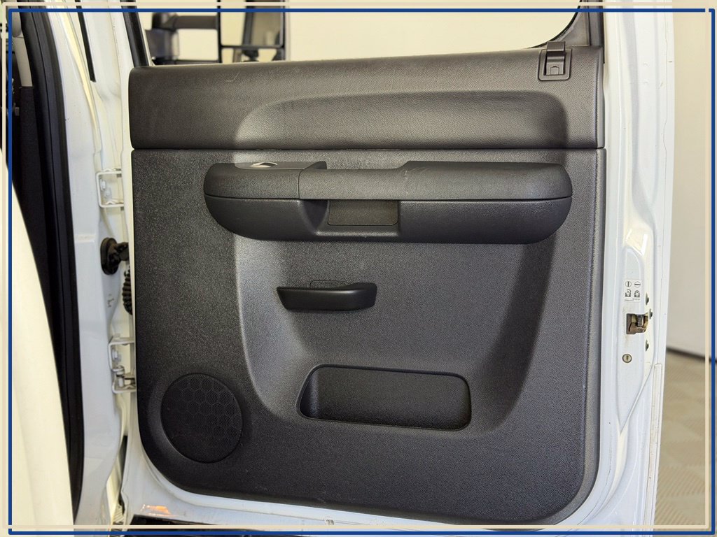 Used 2013 Chevrolet Silverado 2500 LT AWD/4WD image 35