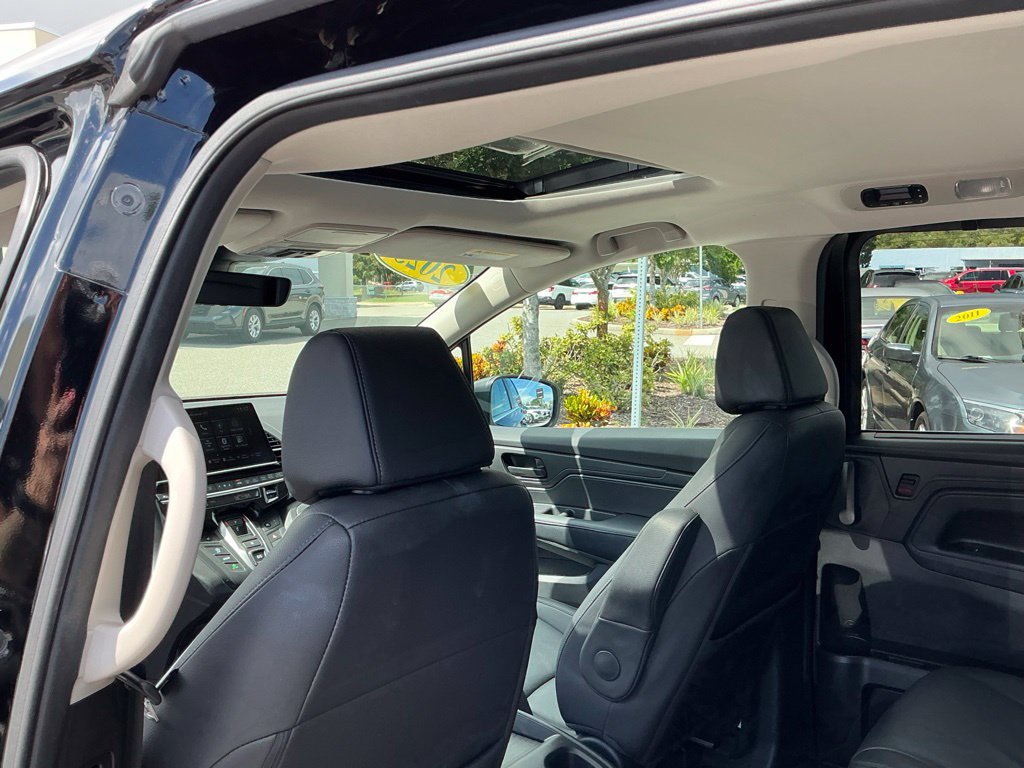 Certified 2025 Honda Odyssey EX-L image 32