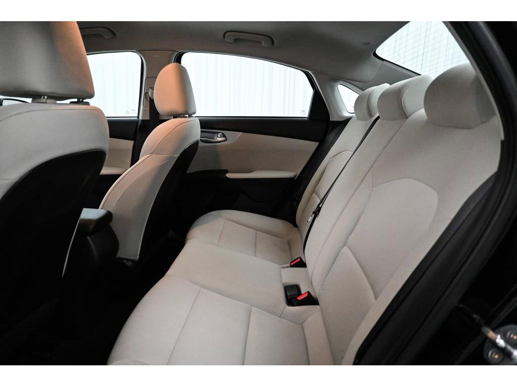 Used 2023 Kia Forte LXS FWD image 25