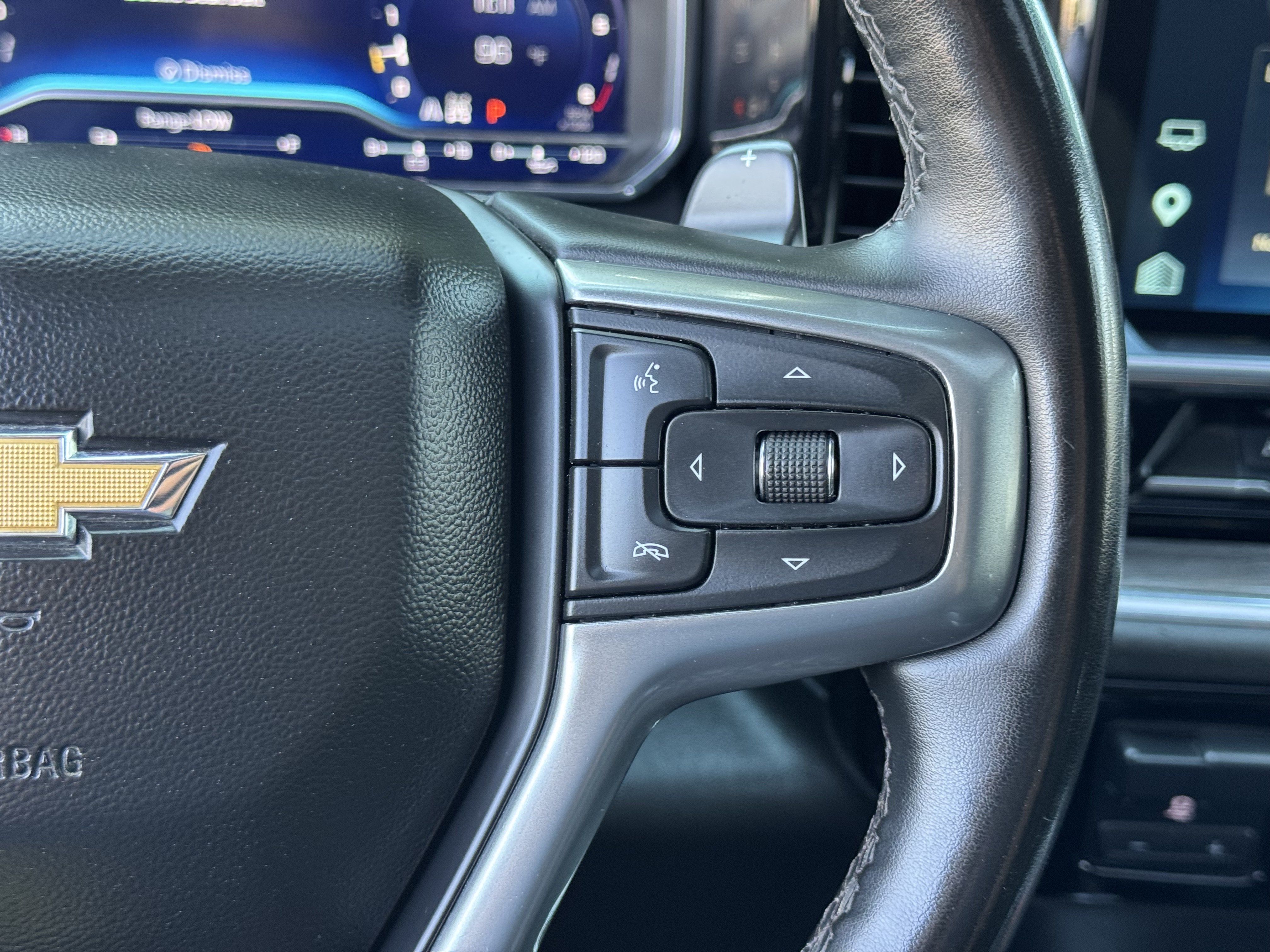 Certified 2023 Chevrolet Silverado 1500 LTZ w/ LTZ Convenience Package II AWD/4WD image 34