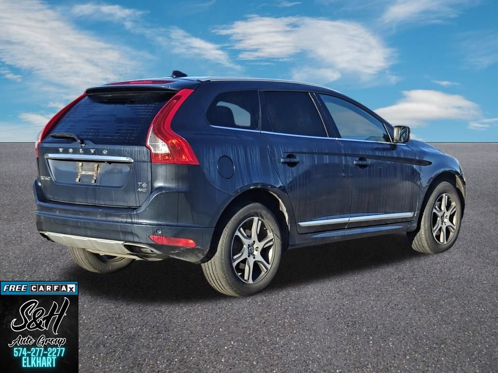 Used 2015 Volvo XC60 T6 w/ Proximity Package AWD/4WD image 16