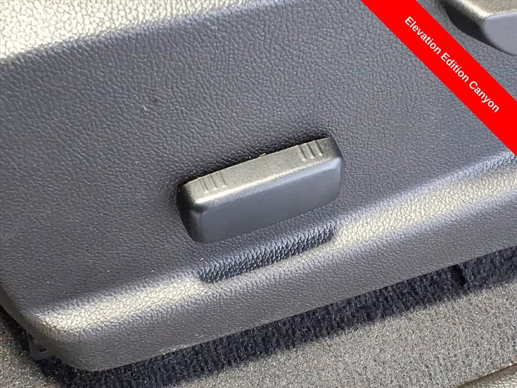 Used 2022 GMC Canyon Elevation RWD image 14