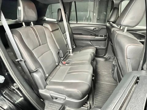 Used 2023 Honda Passport TrailSport image 17