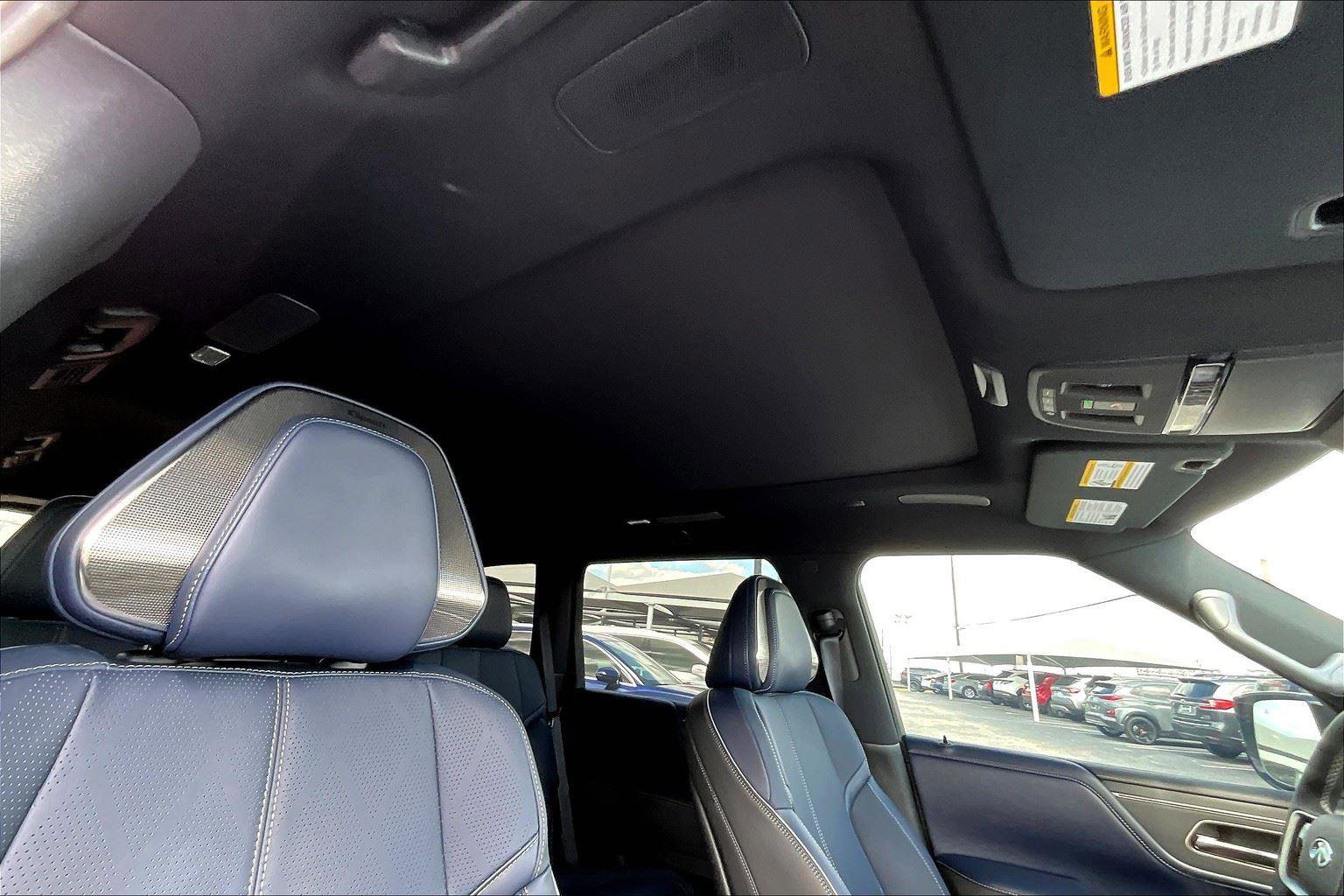 New 2026 INFINITI QX80 4WD w/ Sport Exterior Package image 24