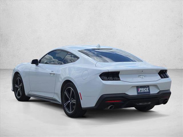 Used 2025 Ford Mustang Coupe RWD image 8