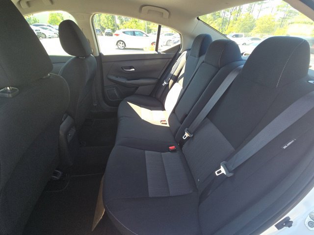 Used 2022 Nissan Sentra SV FWD image 28