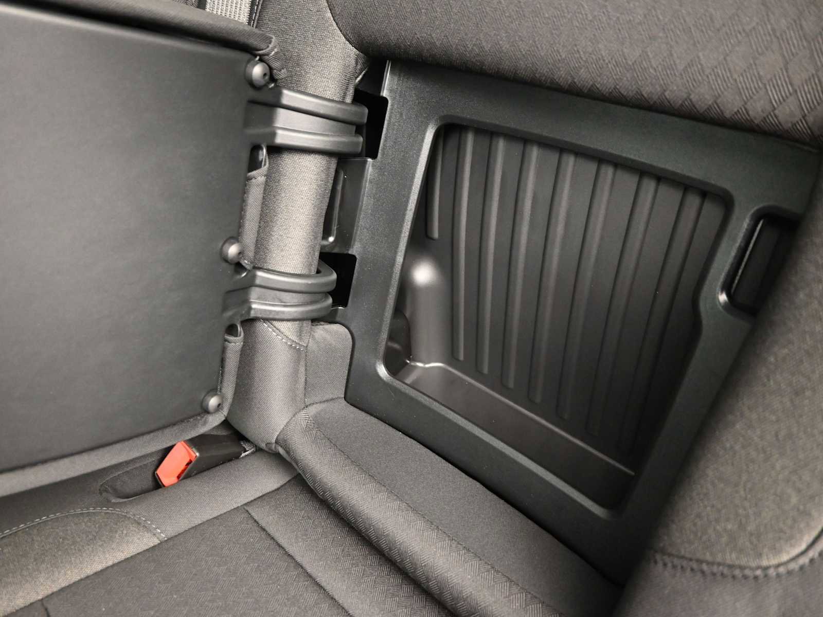 New 2026 GMC Sierra 1500 Elevation image 5