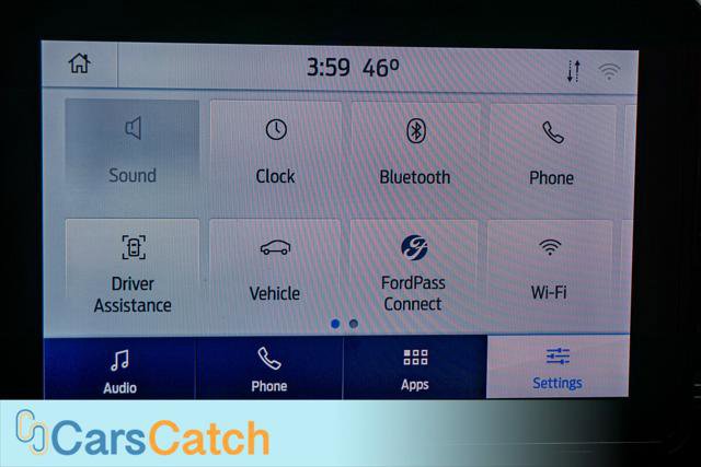 Used 2020 Ford Explorer XLT image 27