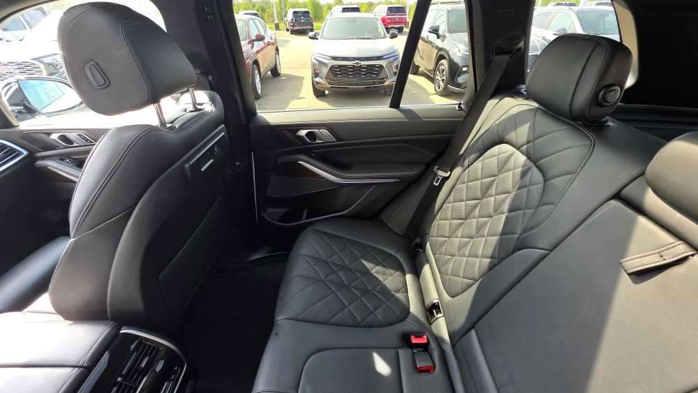 Used 2023 BMW X5 xDrive40i AWD/4WD image 24