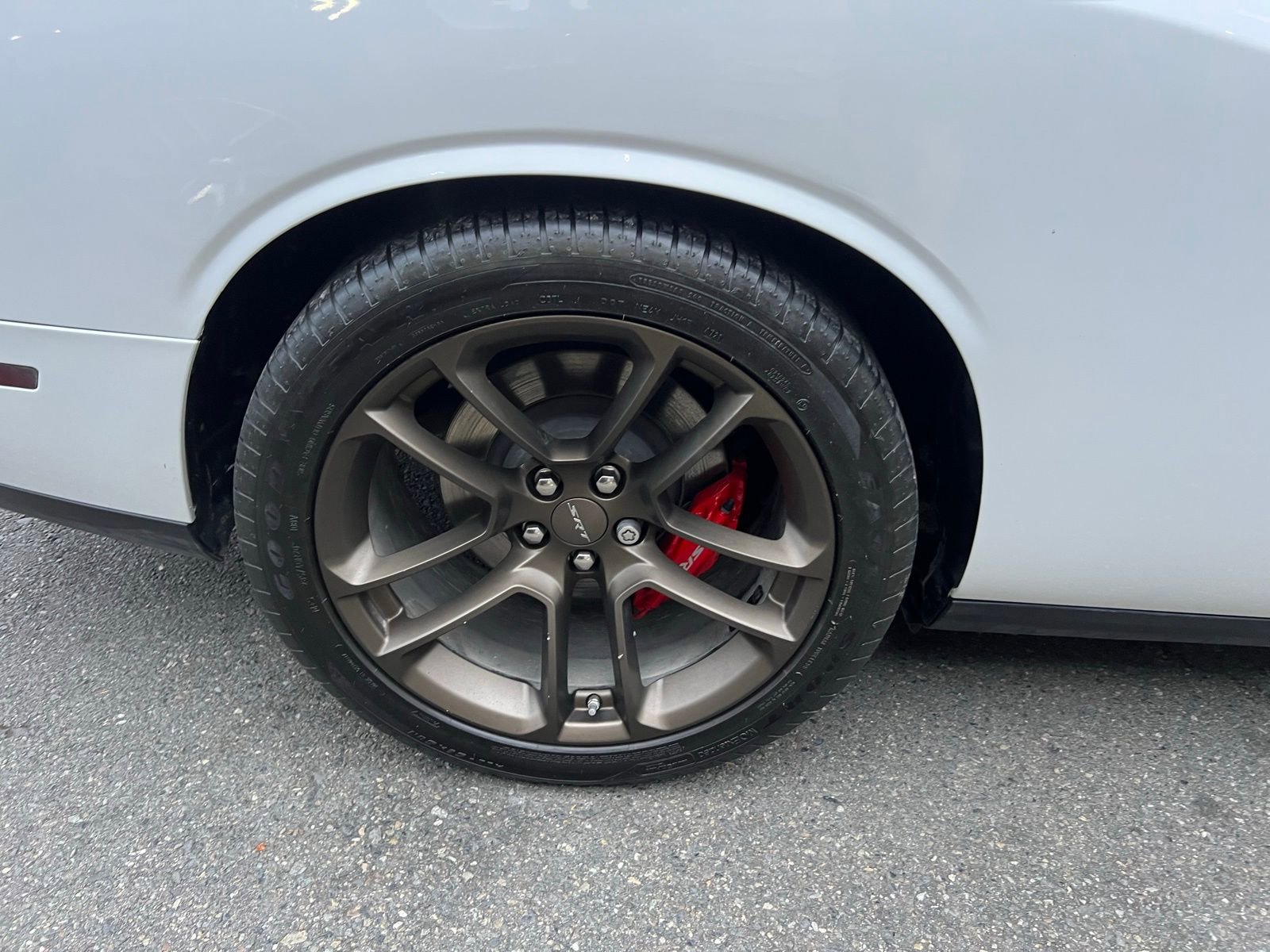 Used 2021 Dodge Challenger SRT Hellcat w/ Plus Package image 11