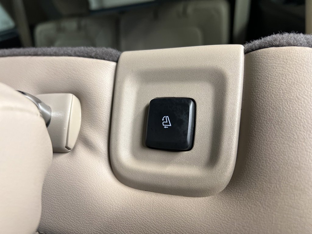 Used 2022 Lincoln Aviator Reserve w/ Equipment Group 201A image 33