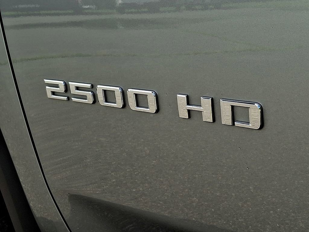 Used 2025 Chevrolet Silverado 2500 LT w/ Safety Package AWD/4WD image 31
