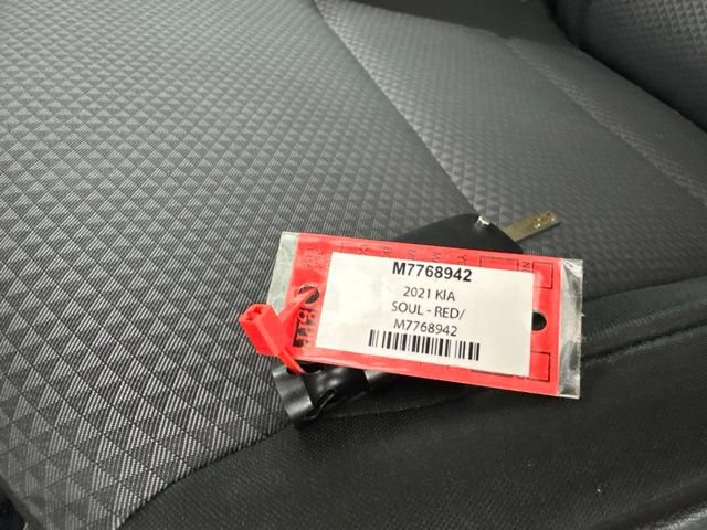 Certified 2021 Kia Soul LX FWD image 29