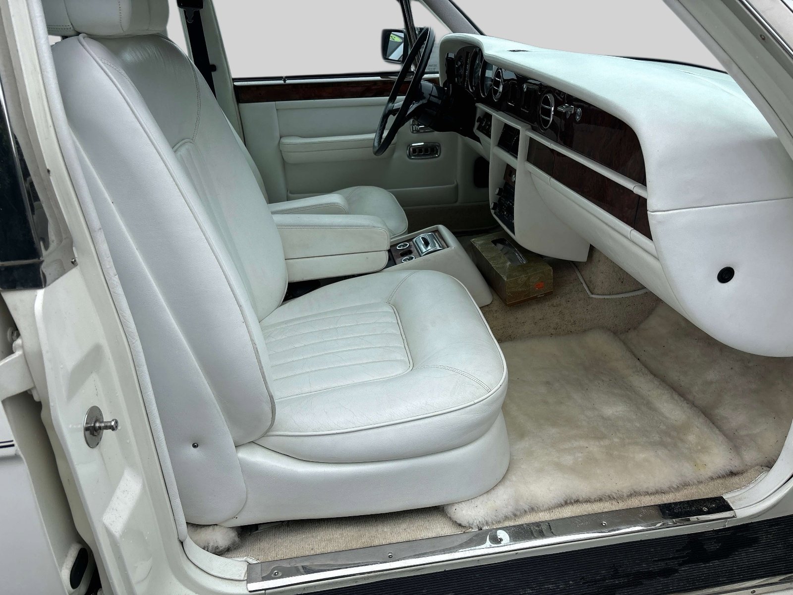 Used 1987 Rolls-Royce Silver Spur image 8