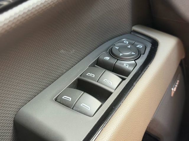 Used 2023 Chevrolet Silverado 1500 ZR2 w/ Technology Package AWD/4WD image 28