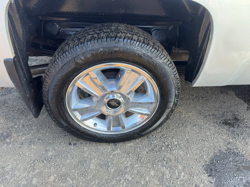 Used 2012 Chevrolet Silverado 1500 LT image 20