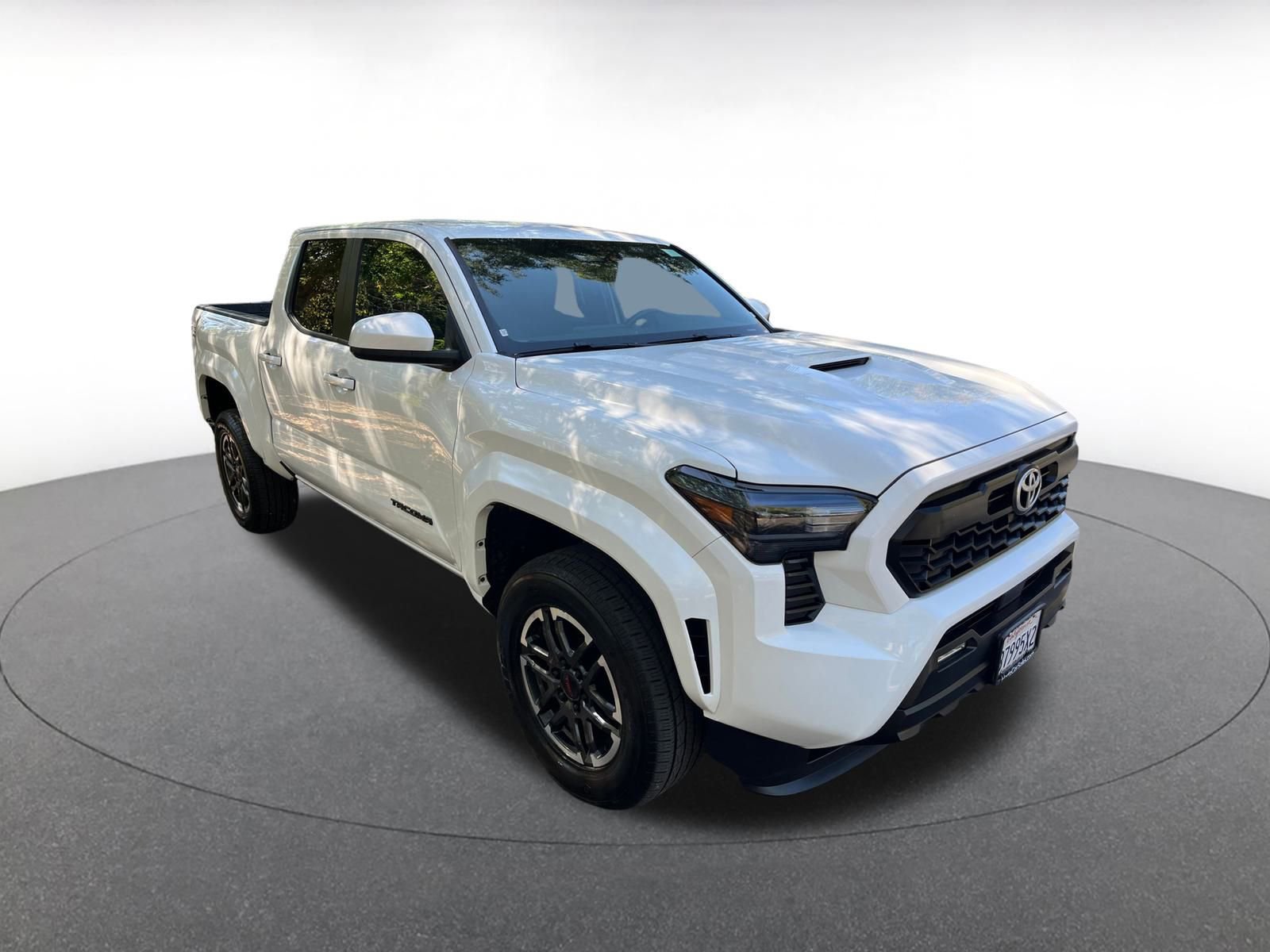Used 2024 Toyota Tacoma TRD Sport video 1