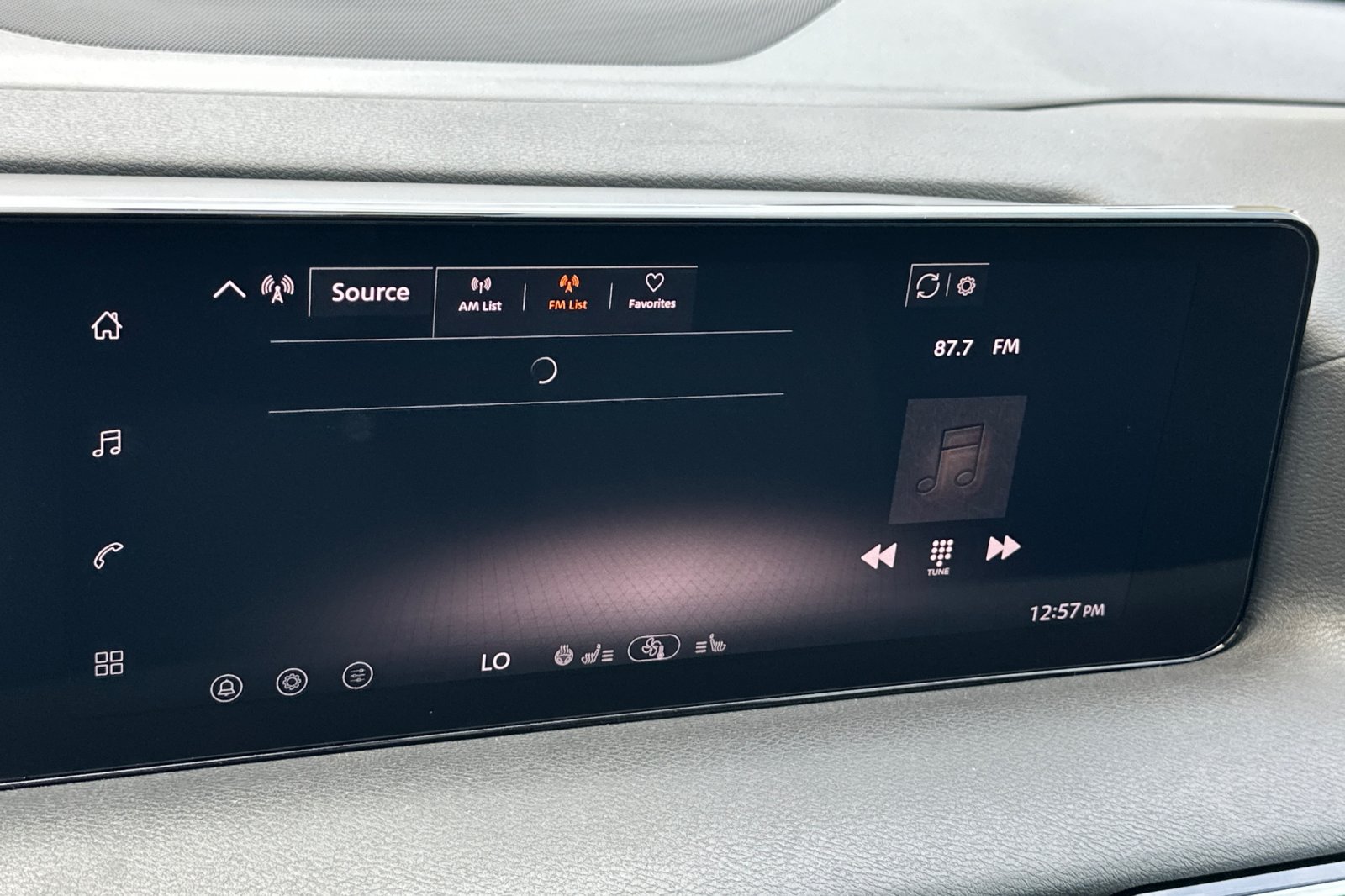 New 2026 Nissan Sentra SV w/ SV Convenience Package FWD image 17
