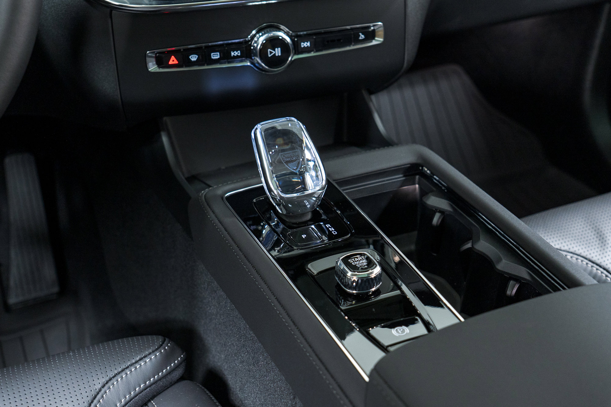 New 2026 Volvo XC90 B5 Ultra w/ Protection Package image 20