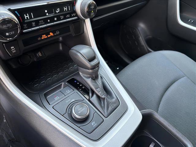 Used 2025 Toyota RAV4 LE AWD/4WD image 21