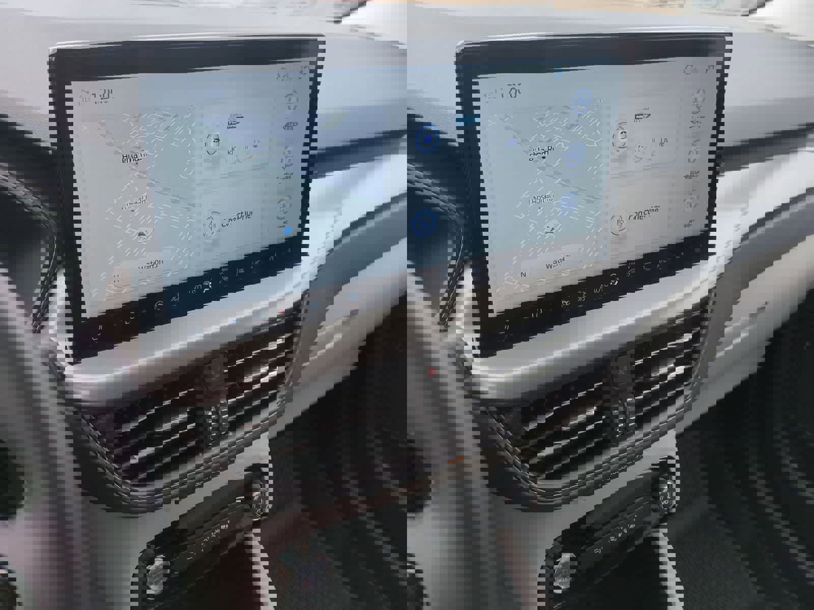 Certified 2025 Ford Escape SE w/ Class II Trailer Tow Package FWD image 27