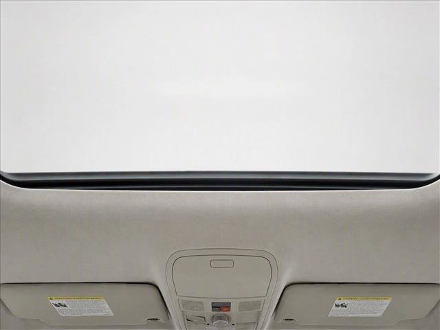 Used 2020 Volkswagen Passat 2.0T SE FWD image 12