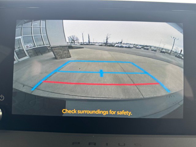 Used 2023 Toyota Prius LE image 12