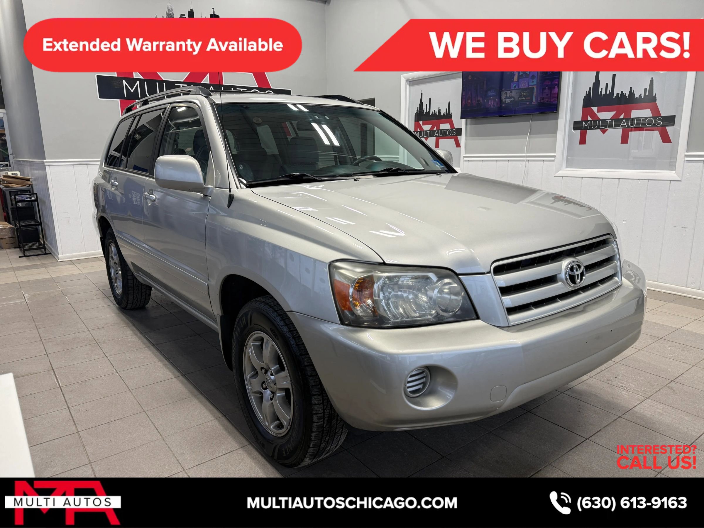 Used 2005 Toyota Highlander 2WD V6 w/ 3rd Row image 4