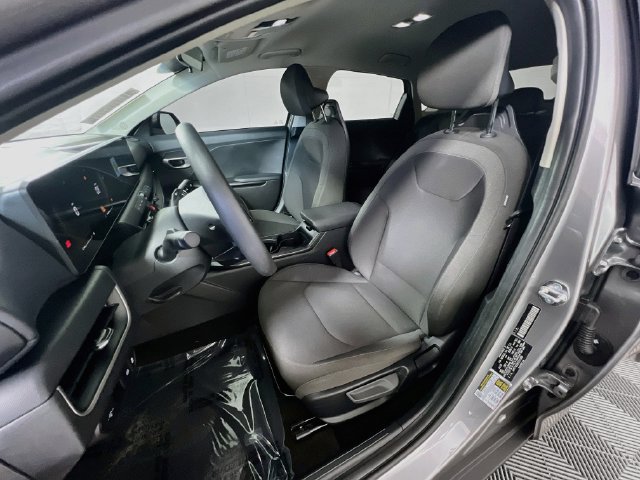 Used 2026 Kia K4 FWD image 10
