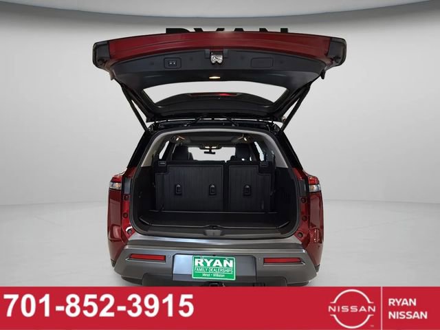 New 2026 Nissan Pathfinder Platinum image 42