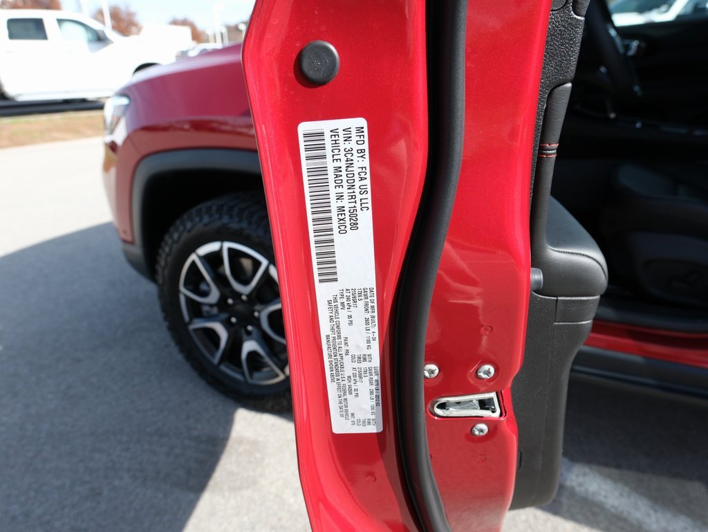 Used 2024 Jeep Compass Trailhawk w/ Trailhawk Elite Group image 42