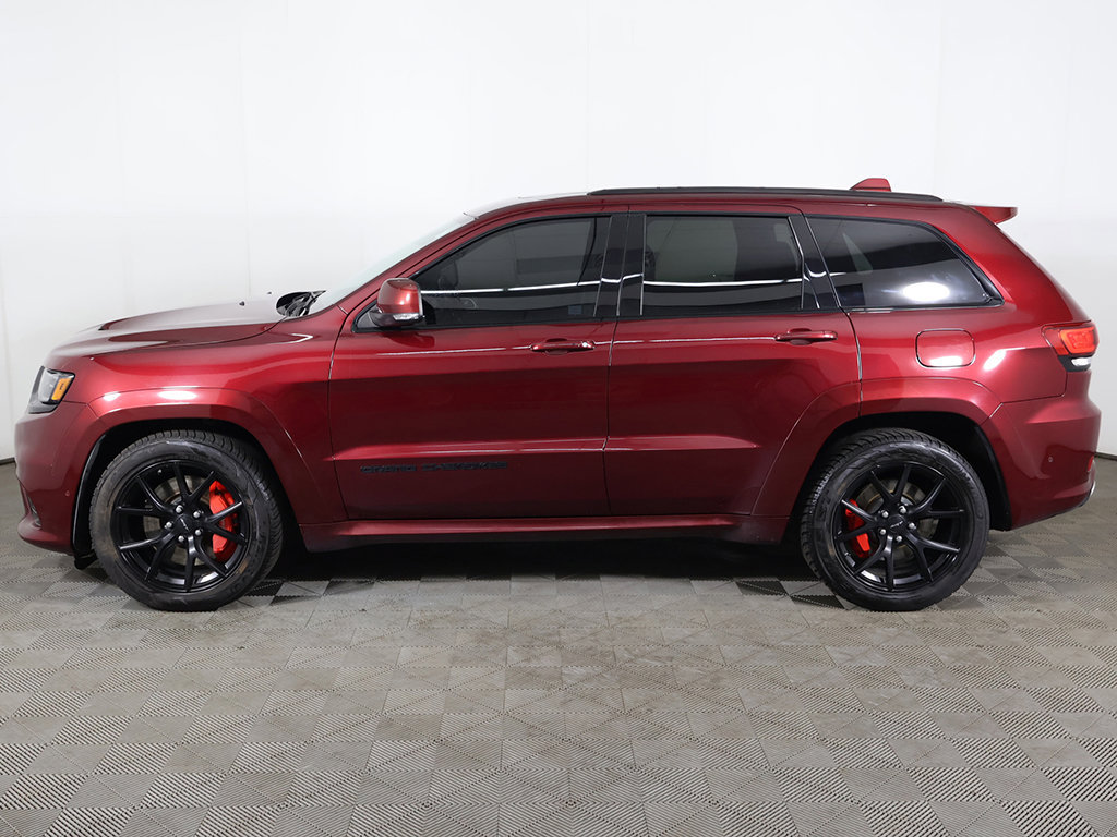 Used 2019 Jeep Grand Cherokee SRT w/ Trailer Tow Group IV AWD/4WD image 21