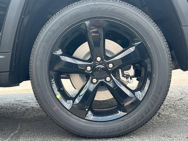 New 2025 Jeep Grand Cherokee L Altitude image 29