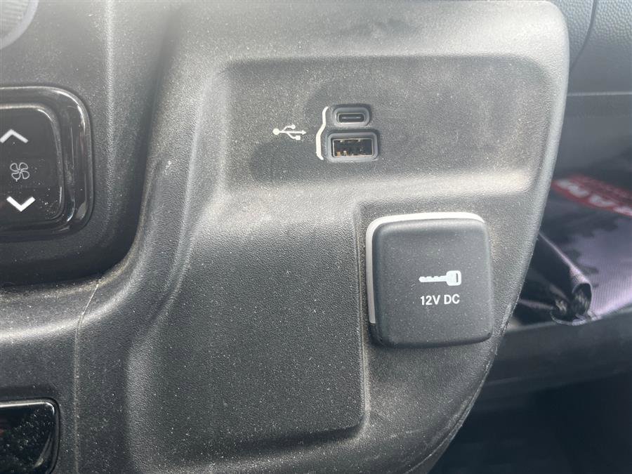 Used 2023 RAM ProMaster 3500 image 21
