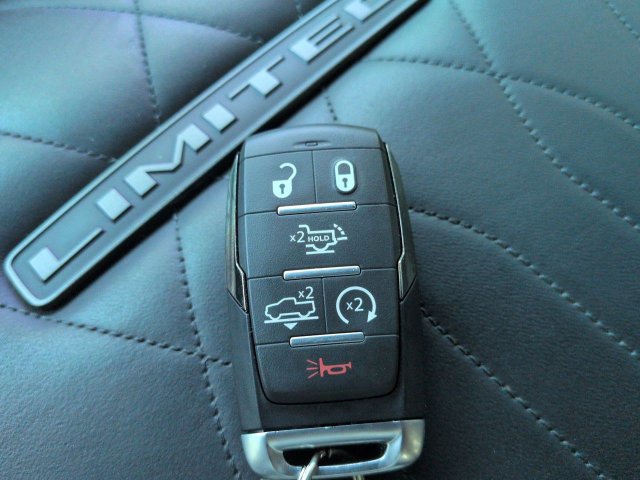 Used 2026 RAM 1500 Limited w/ Bed Utility Group AWD/4WD image 31