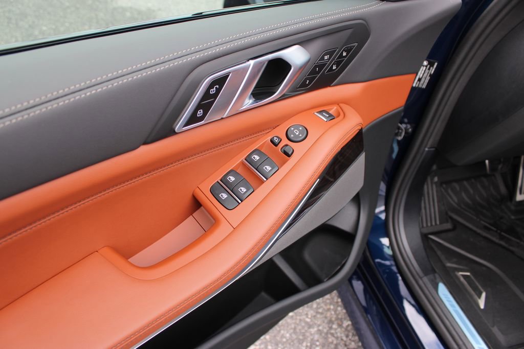 New 2026 BMW X5 xDrive40i w/ M Sport Package image 28