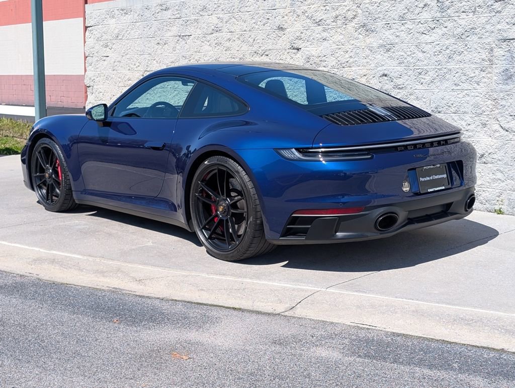 Certified 2024 Porsche 911 Carrera GTS RWD image 3