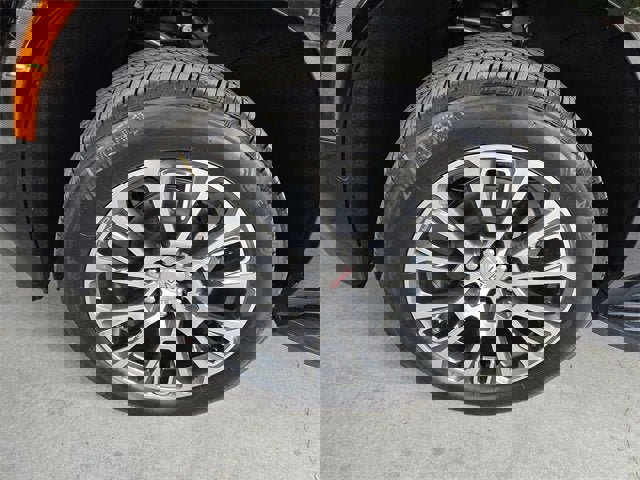 New 2026 GMC Yukon Denali image 17