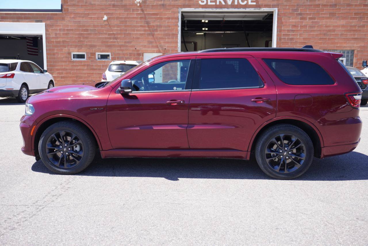 Used 2024 Dodge Durango R/T AWD/4WD image 2