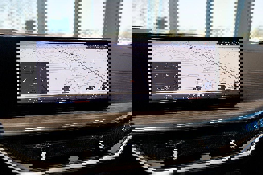 New 2026 BMW X5 xDrive50e image 30