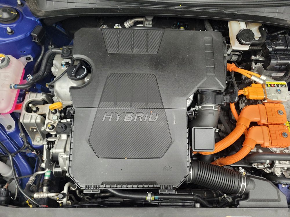 Used 2024 Hyundai Elantra Blue FWD image 30