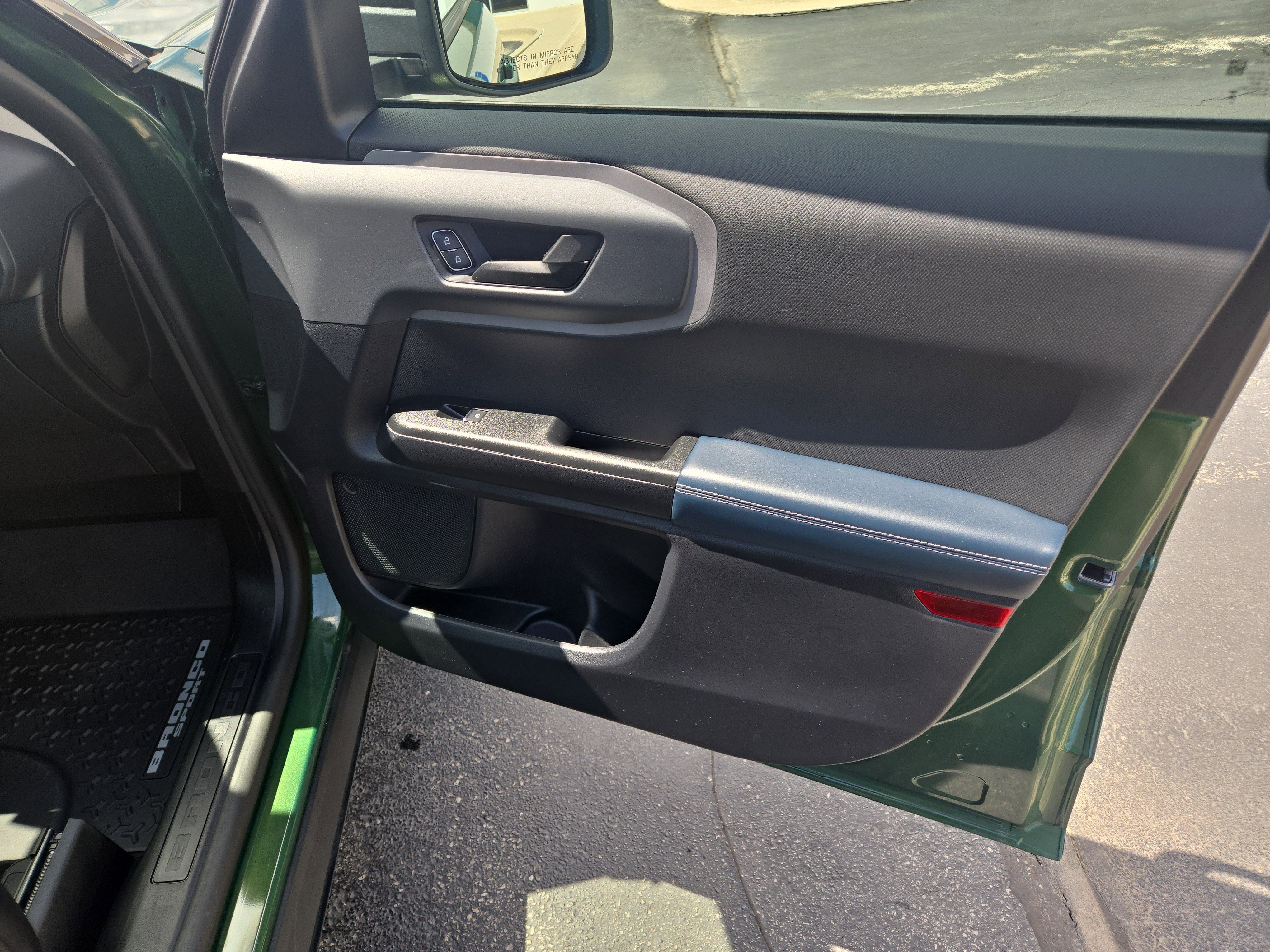 Used 2024 Ford Bronco Sport Outer Banks image 16