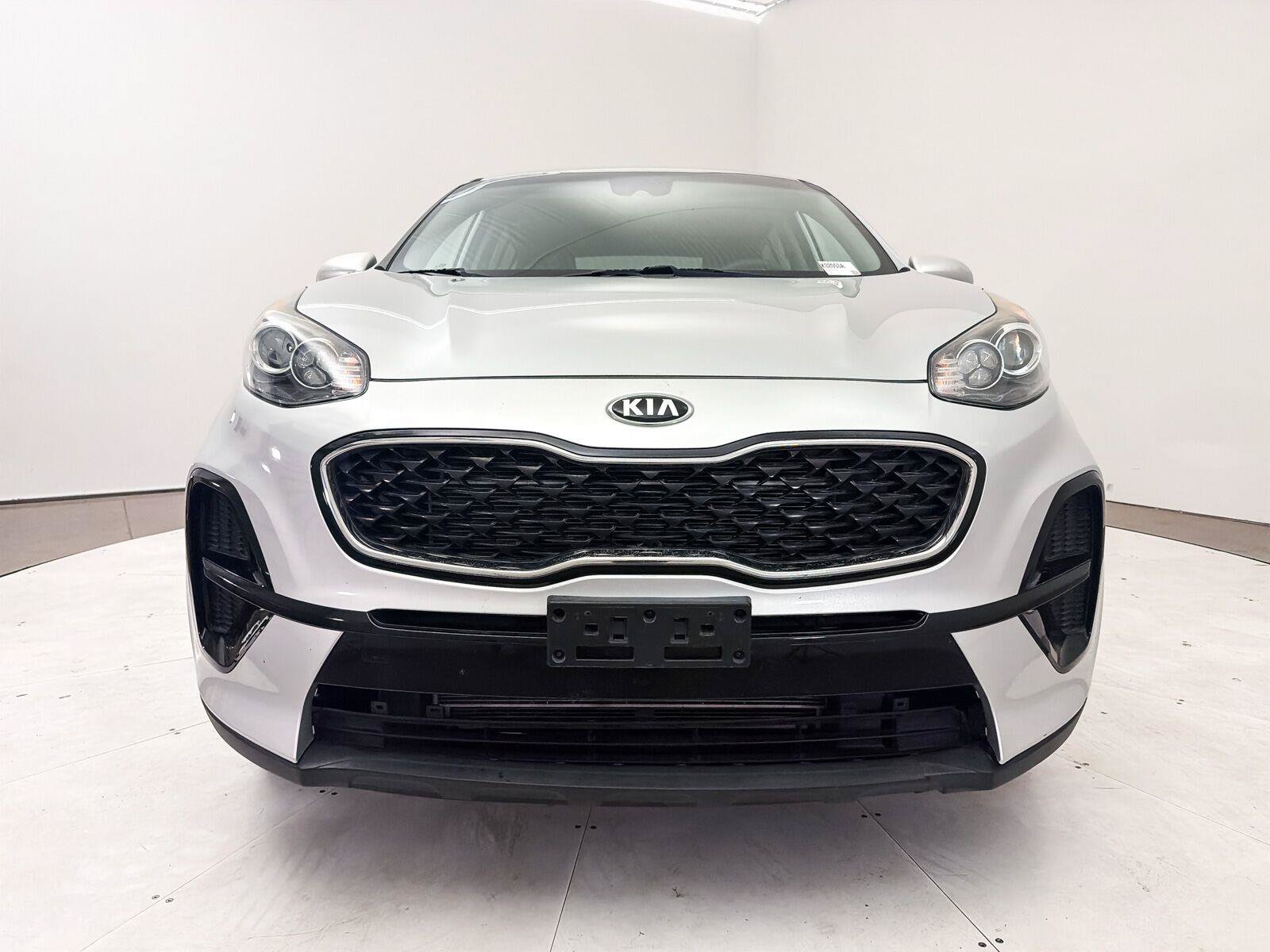 Used 2020 Kia Sportage LX FWD image 1