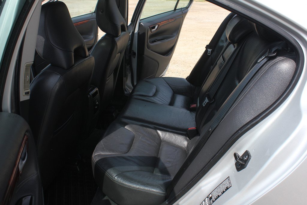 Used 2006 Volvo S60 2.5T FWD image 36