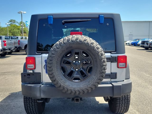 Used 2017 Jeep Wrangler Sport AWD/4WD image 12