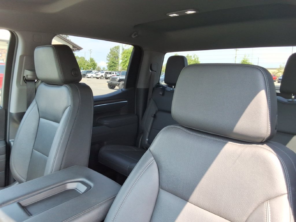Used 2025 GMC Sierra 1500 SLT RWD image 24