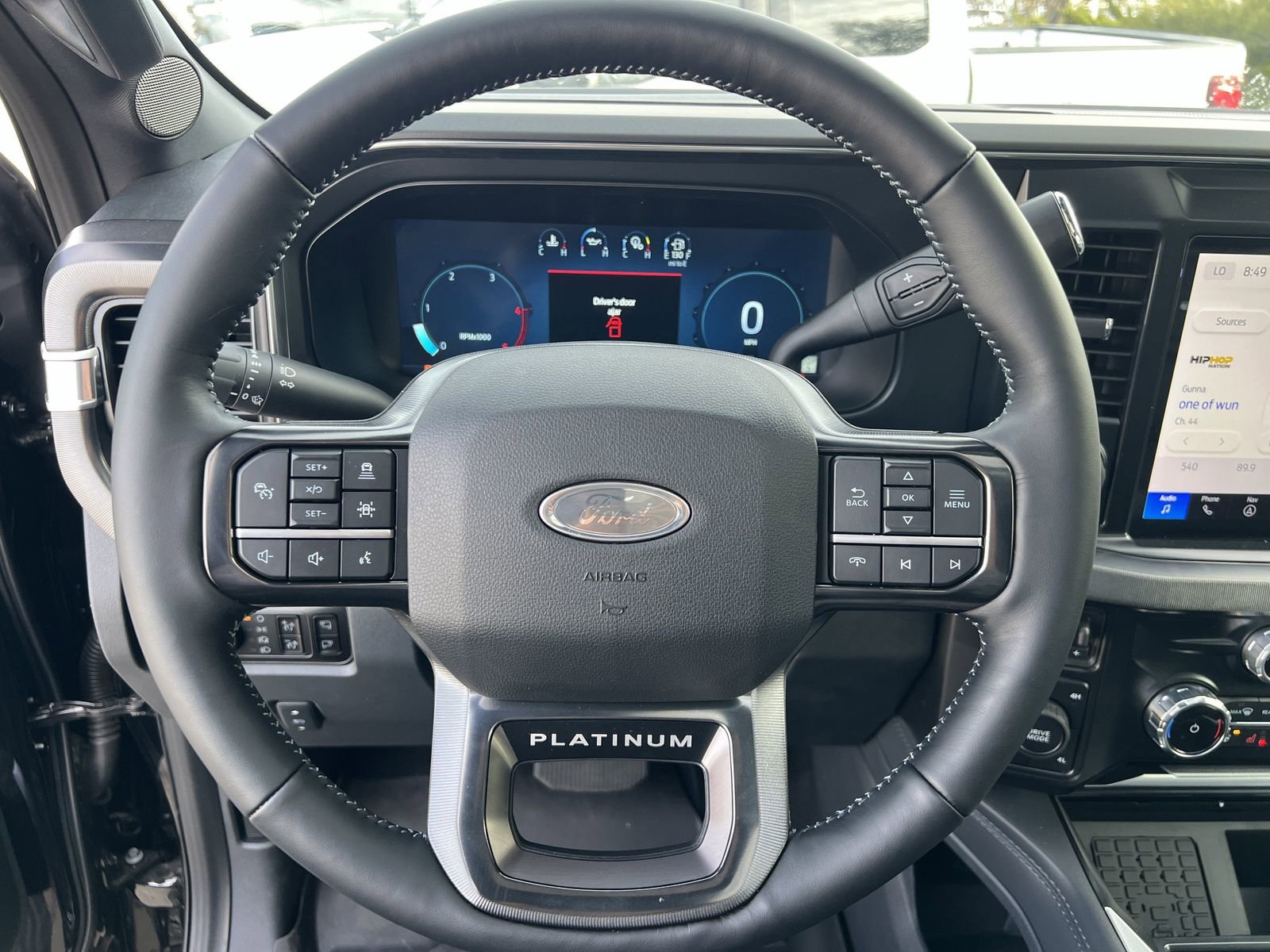 New 2026 Ford F450 Platinum w/ FX4 Off-Road Package image 14